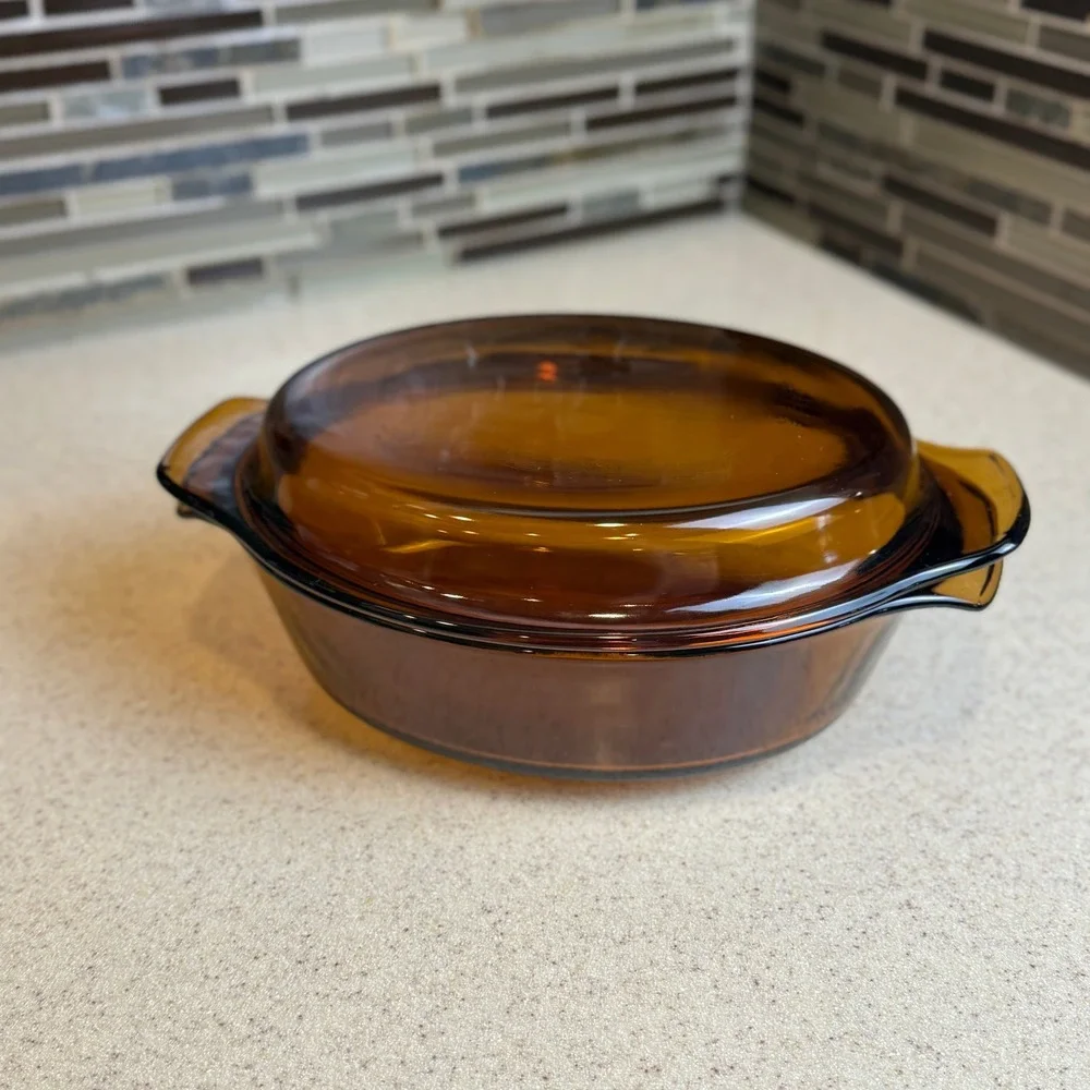 VTG Anchor Hocking Fire-King‎ Amber Glass Casserole Dish with Lid Oven-Proof USA